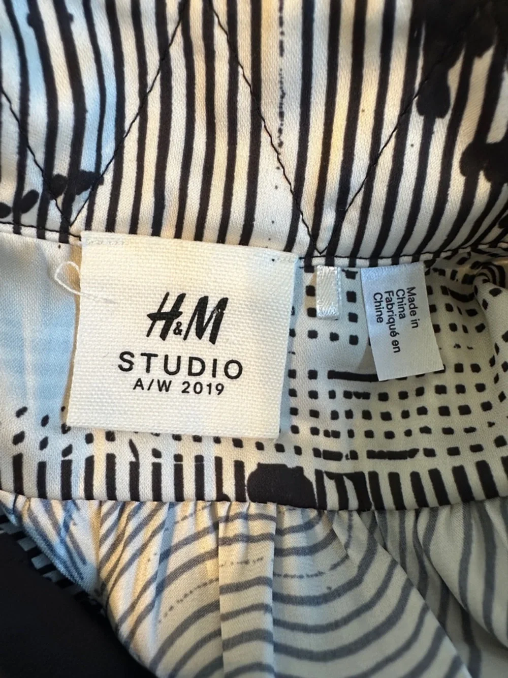 H&M Patterned Wide Dress - Picture 2 of 12